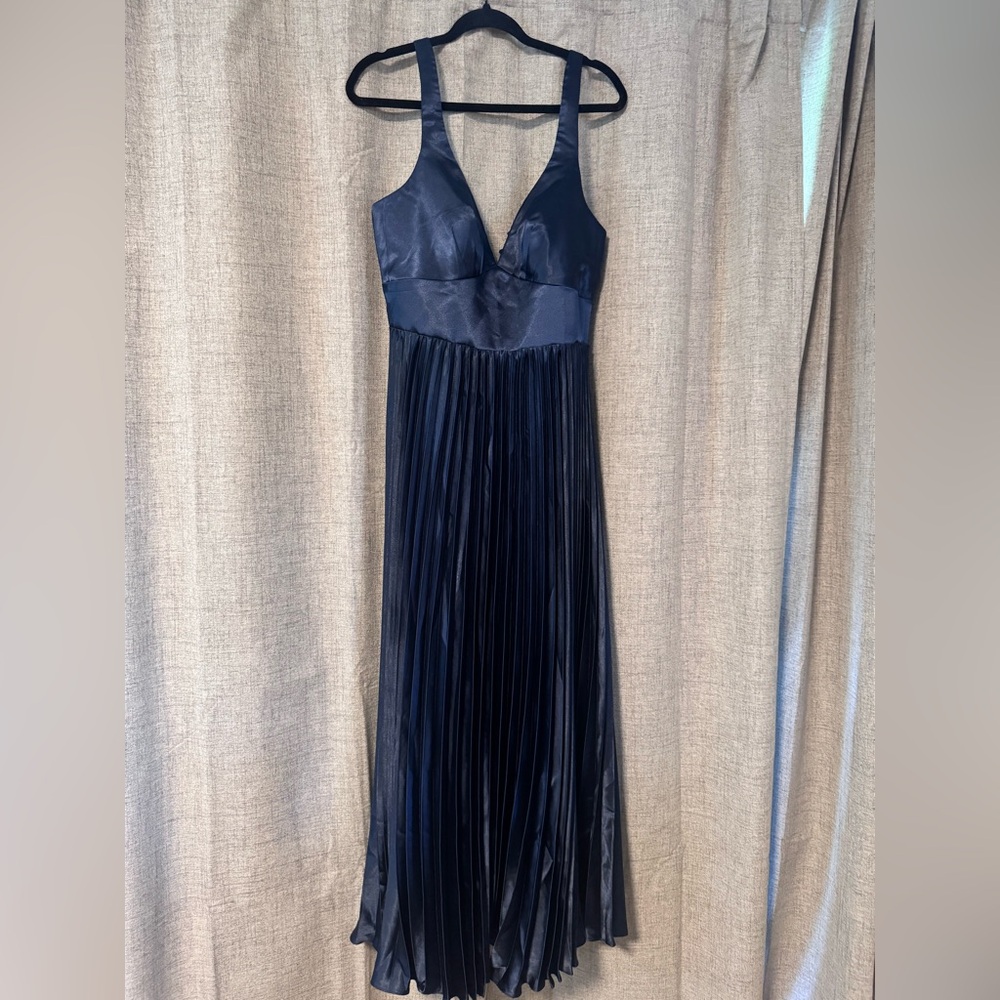 Pleated Satin Bridesmaid Dresses V Neck Cocktail Dress